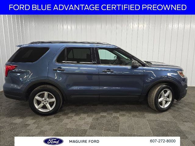 Certified 2018 Ford Explorer FWD image 3
