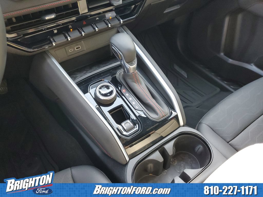 Used 2023 Chevrolet Colorado Z71 w/ Z71 Convenience Package 2 AWD/4WD image 26