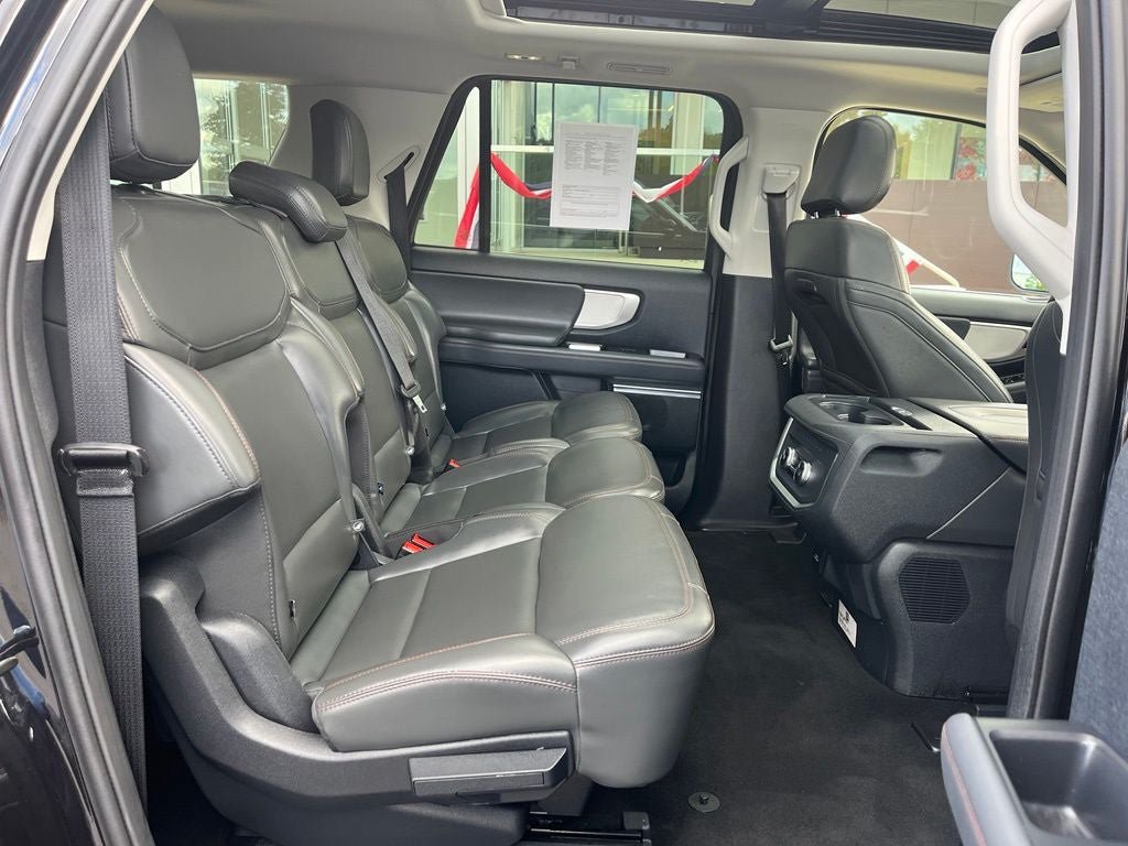 Certified 2025 Ford Expedition Max Active AWD/4WD image 16