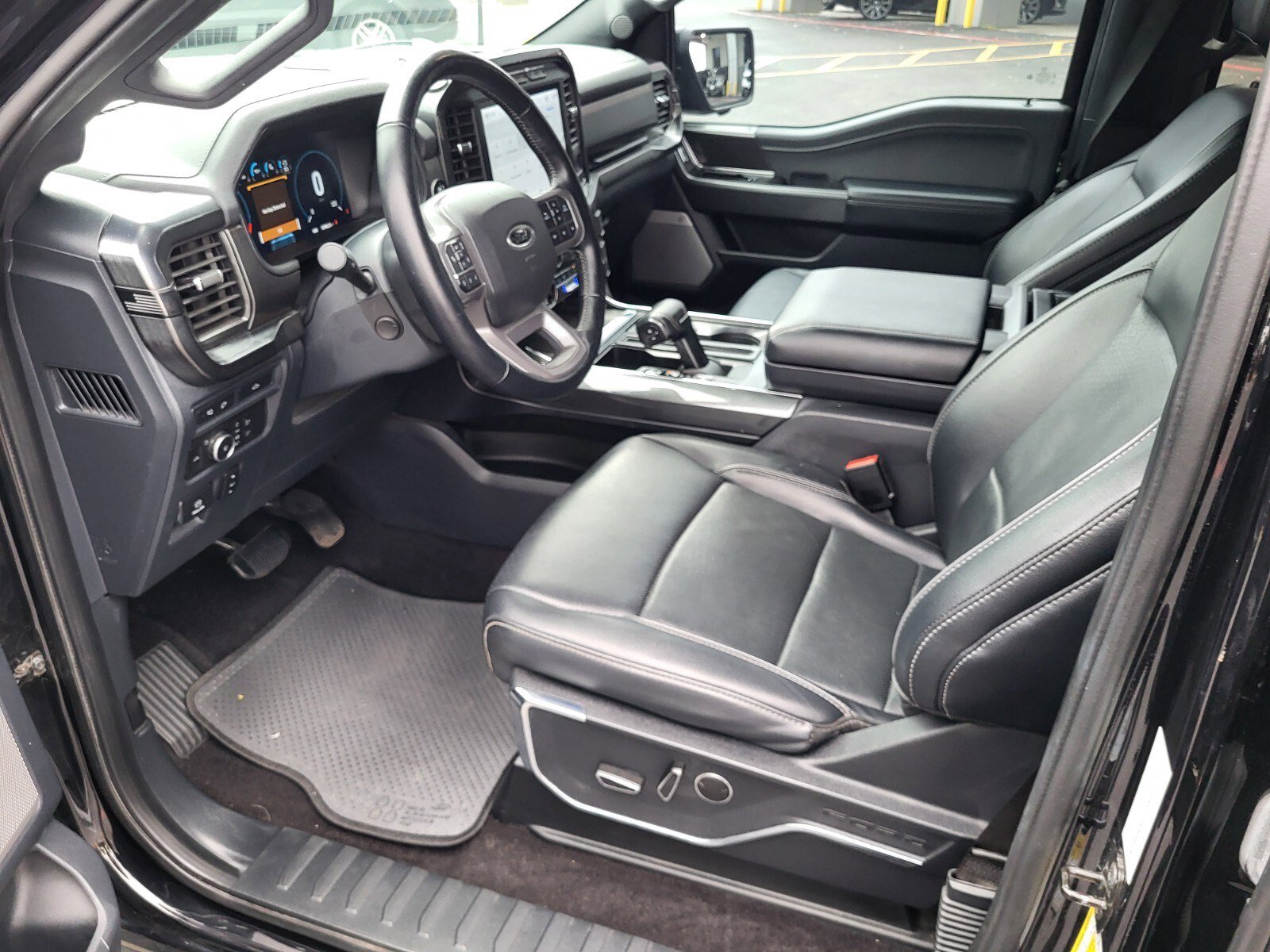 Certified 2022 Ford F150 Lariat w/ Equipment Group 502A High AWD/4WD image 20