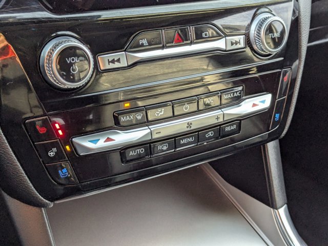 Certified 2023 Ford Explorer Limited w/ Hybrid Equipment Group 310A image 27