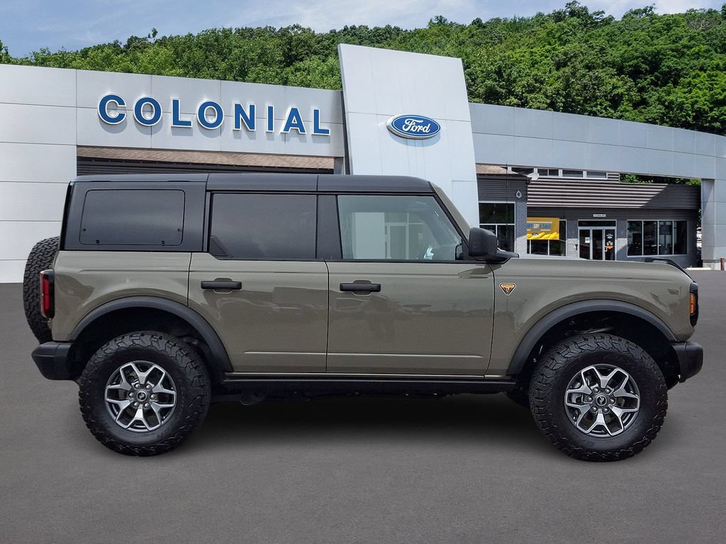 Certified 2025 Ford Bronco Badlands AWD/4WD image 7