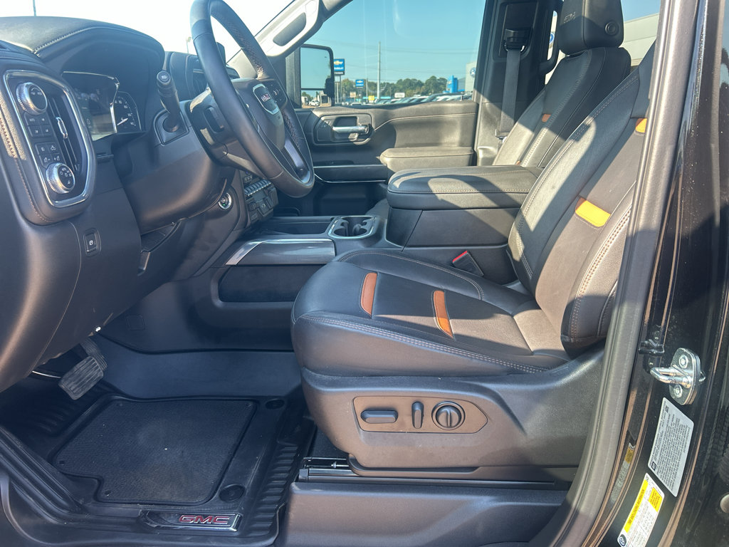 Used 2023 GMC Sierra 2500 AT4 w/ AT4 Premium Plus Package AWD/4WD image 21
