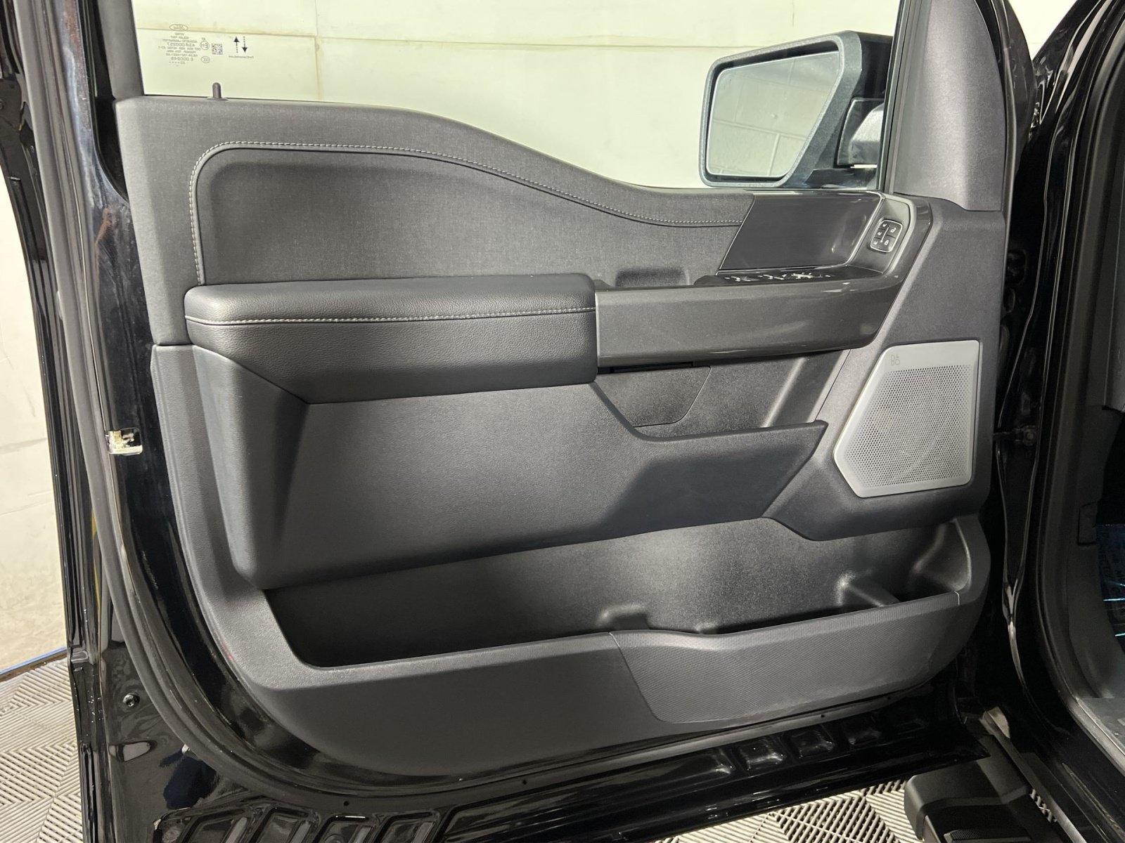 Certified 2023 Ford F150 Lariat w/ Equipment Group 502A High AWD/4WD image 14