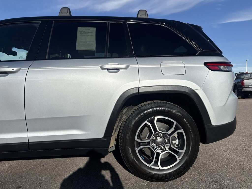 Used 2022 Jeep Grand Cherokee Trailhawk w/ Advanced Protech Group II image 4