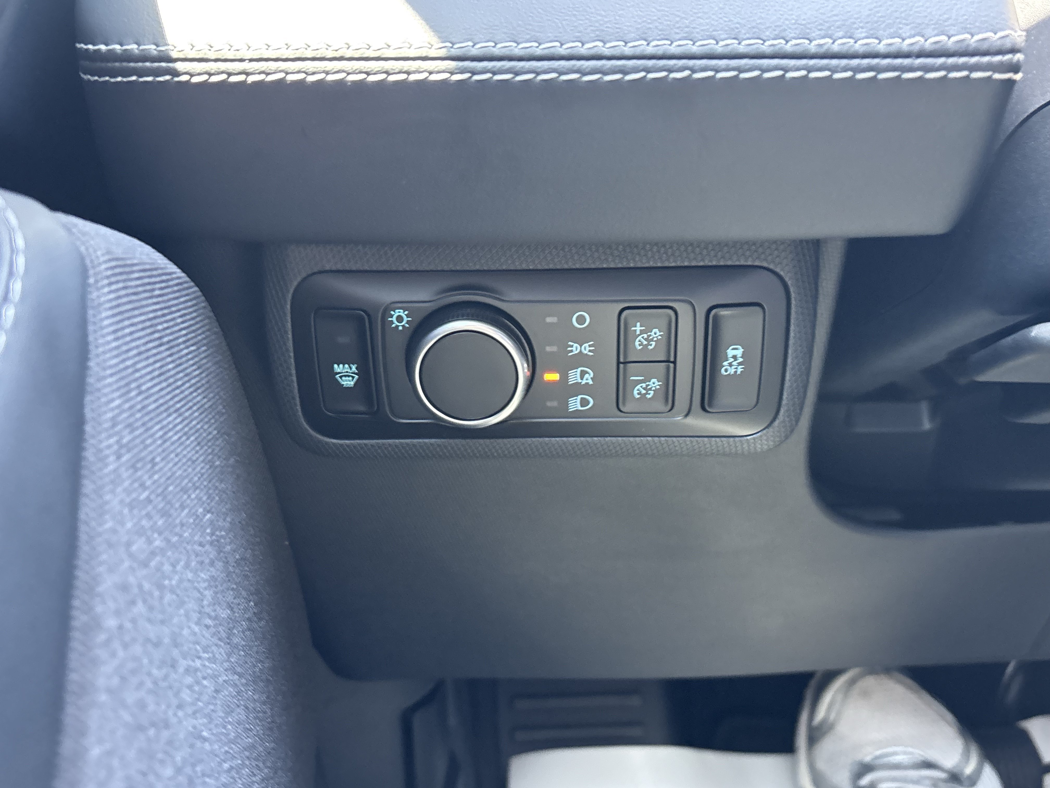 Certified 2026 Ford Mustang Mach-E Select w/ Comfort Package Lite RWD image 37