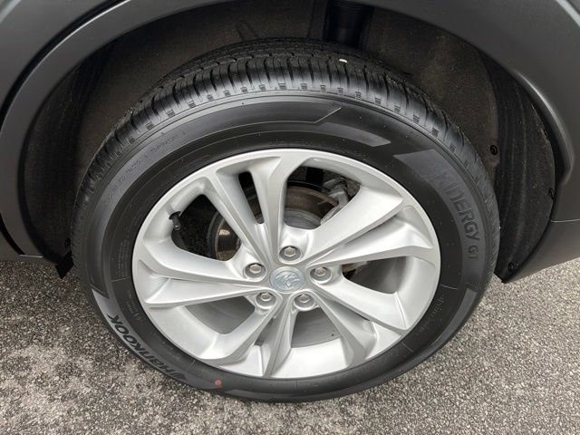 Used 2023 Buick Encore GX Preferred w/ Cold Weather Comfort Package FWD image 37
