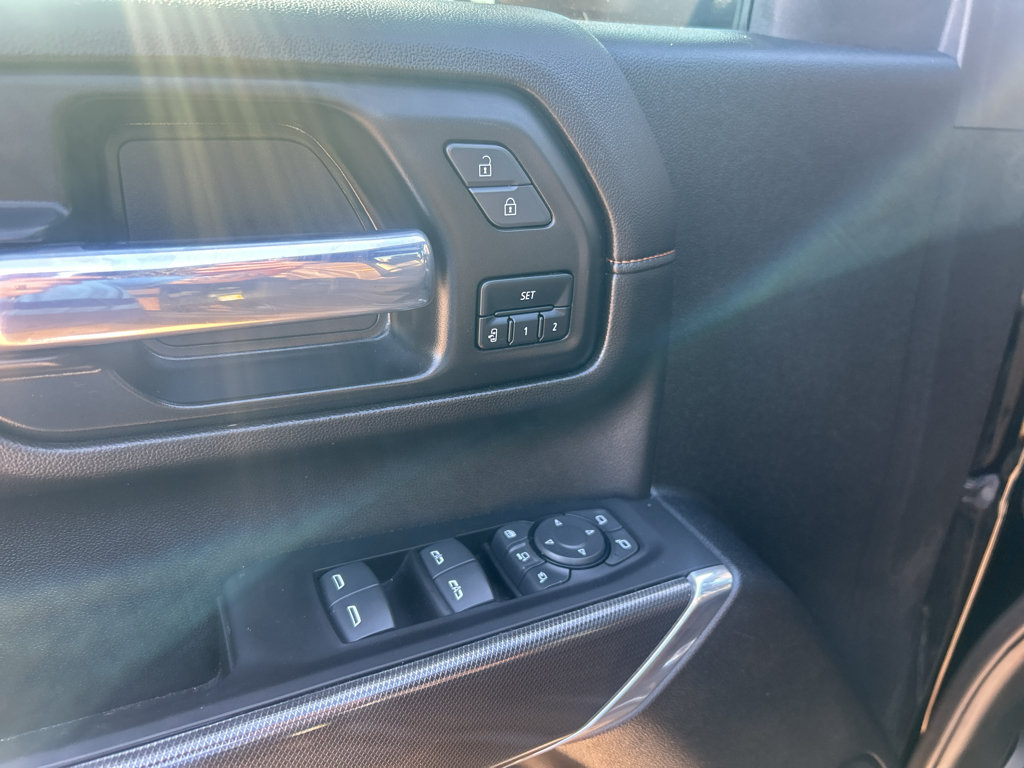 Used 2023 GMC Sierra 2500 AT4 w/ AT4 Premium Plus Package AWD/4WD image 20