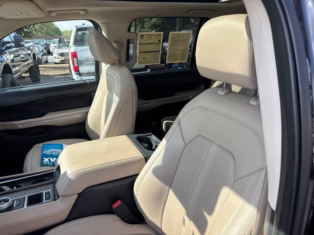 Certified 2024 Ford Expedition Limited RWD image 18