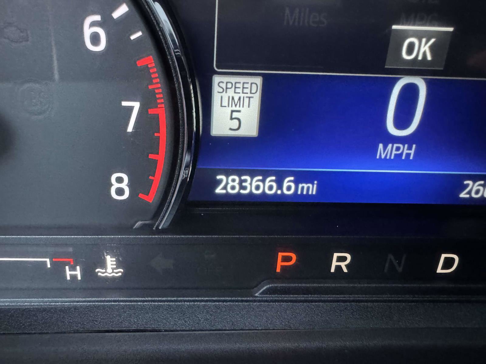 Certified 2022 Ford Explorer ST-Line w/ Class IV Trailer Tow Package image 24