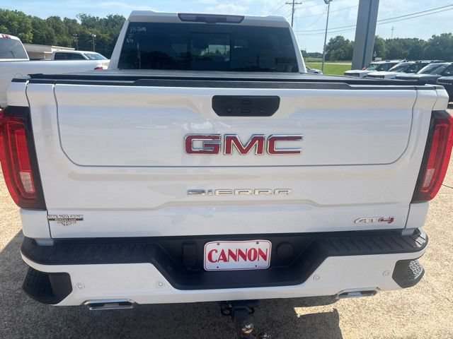 Used 2025 GMC Sierra 1500 AT4 w/ Technology Package AWD/4WD image 9