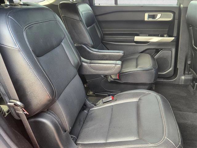 Certified 2021 Ford Explorer Limited w/ Equipment Group 301A AWD/4WD image 20