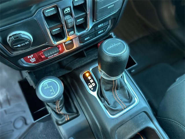 Used 2021 Jeep Gladiator Mojave w/ LED Lighting Group image 20