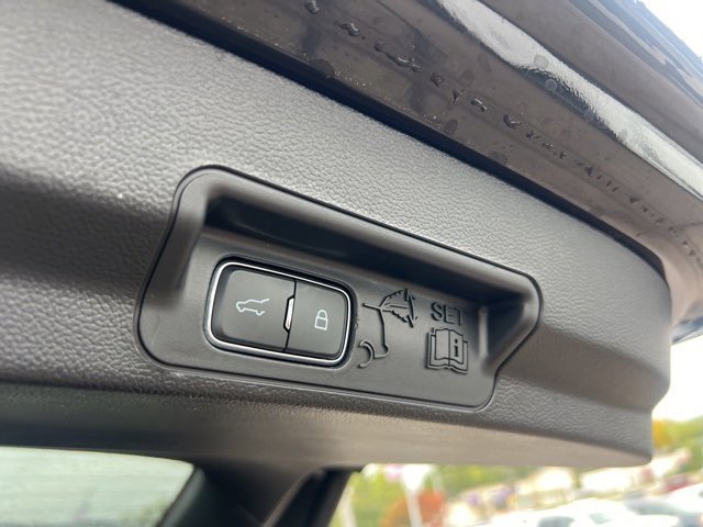 Certified 2023 Ford Explorer ST-Line image 27