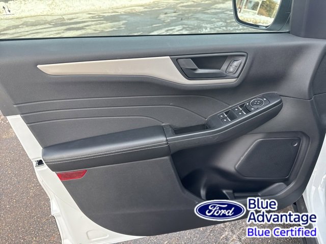 Certified 2022 Ford Escape SE w/ Cold Weather Package image 14