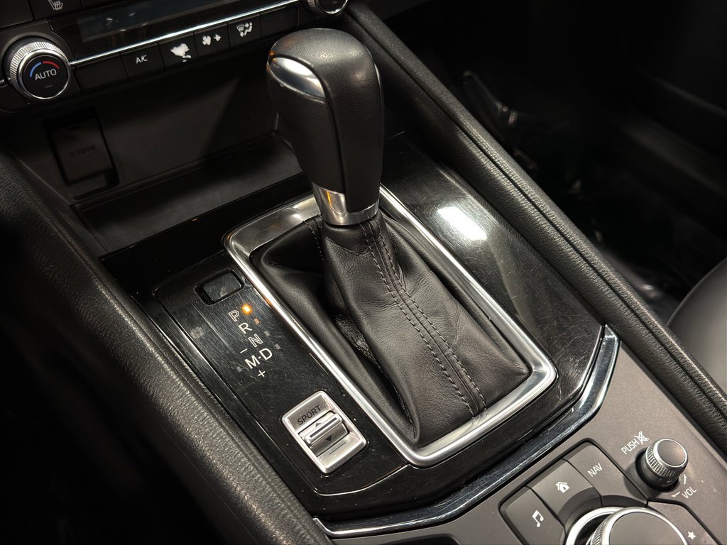 Used 2019 MAZDA CX-5 Touring image 27