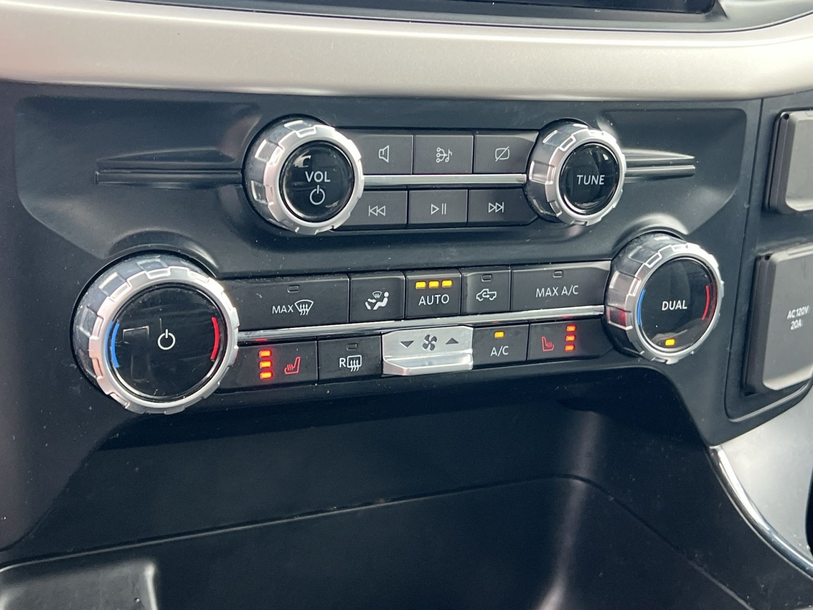Certified 2023 Ford F150 Lightning XLT AWD/4WD image 21