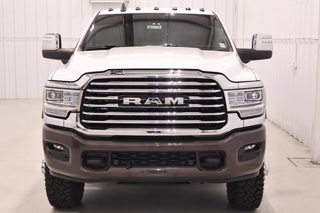 Used 2024 RAM 3500 Limited w/ Towing Technology Group AWD/4WD image 4