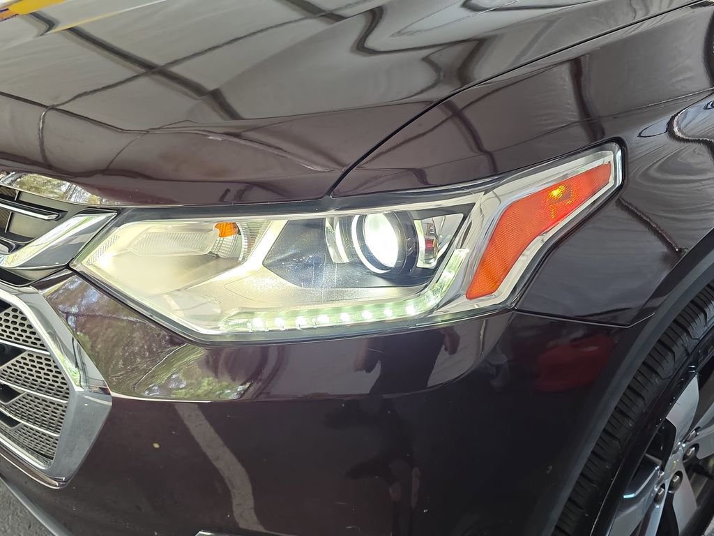 Used 2020 Chevrolet Traverse LT w/ LT Premium Package image 29