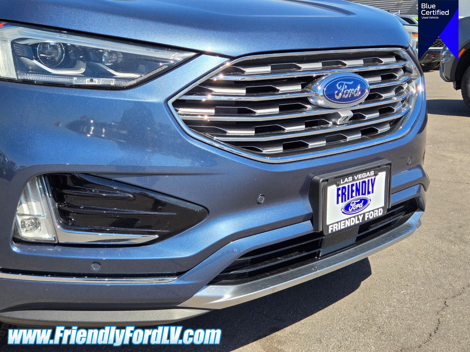 Certified 2019 Ford Edge Titanium w/ Equipment Group 301A FWD image 2