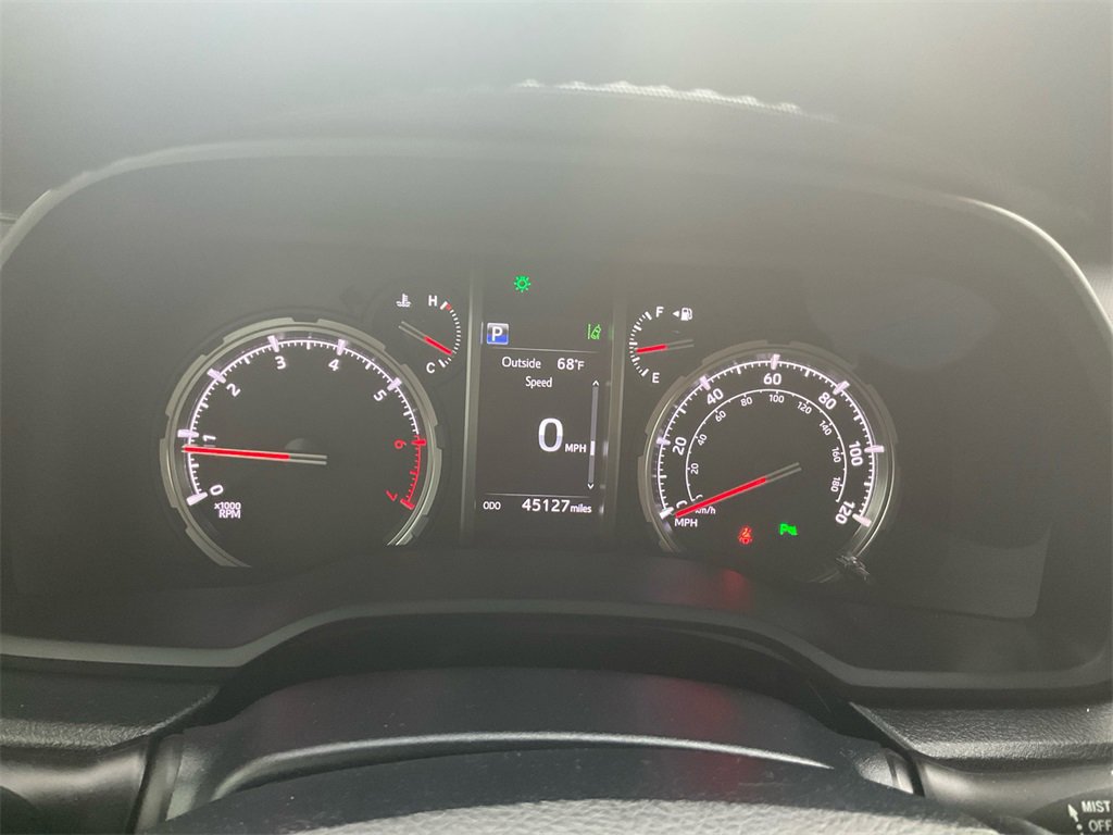 Used 2023 Toyota 4Runner Limited image 24