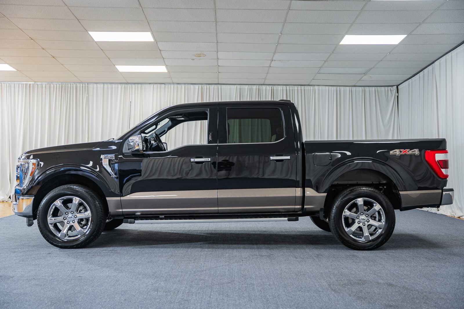 Certified 2022 Ford F150 Lariat w/ Equipment Group 502A High AWD/4WD image 4