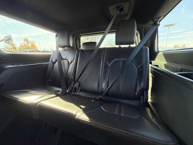 Certified 2024 Ford Expedition Max Platinum image 27