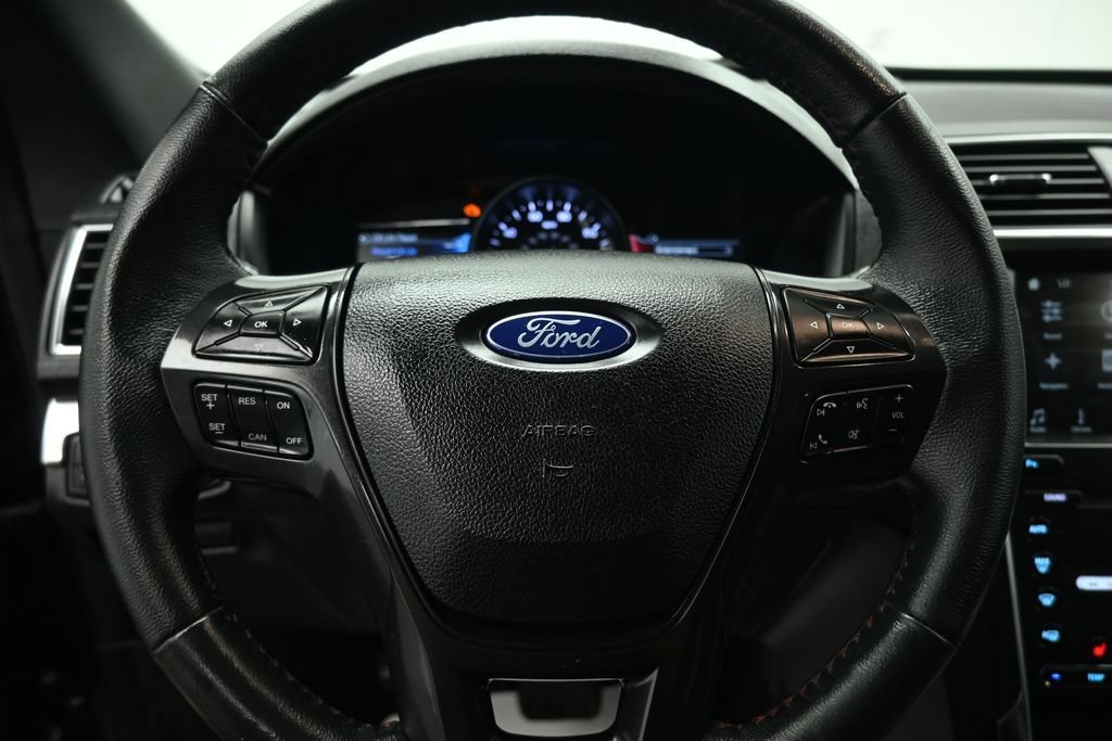 Certified 2019 Ford Explorer Sport AWD/4WD image 11