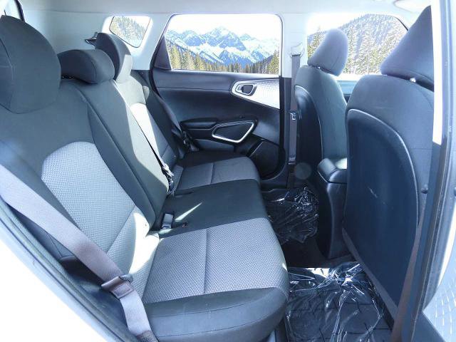 Used 2024 Kia Soul LX w/ Option Group 015 image 22