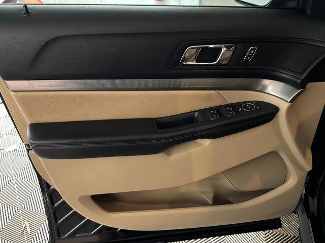 Certified 2017 Ford Explorer FWD image 15