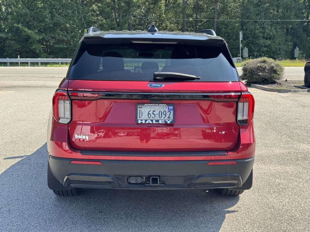 Certified 2025 Ford Explorer ST-Line RWD image 24