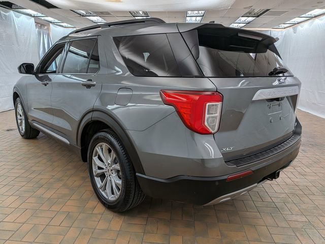 Certified 2021 Ford Explorer XLT w/ Equipment Group 202A image 3