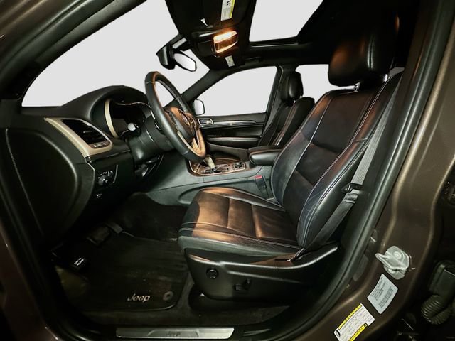 Used 2017 Jeep Grand Cherokee Limited image 20