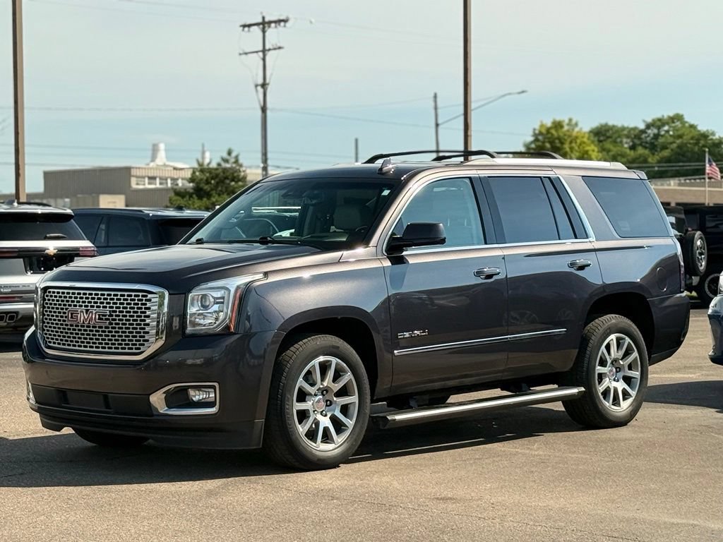 Used 2017 GMC Yukon Denali AWD/4WD image 40