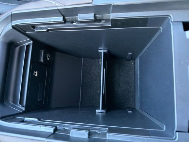 Used 2020 MAZDA CX-30 Premium image 32