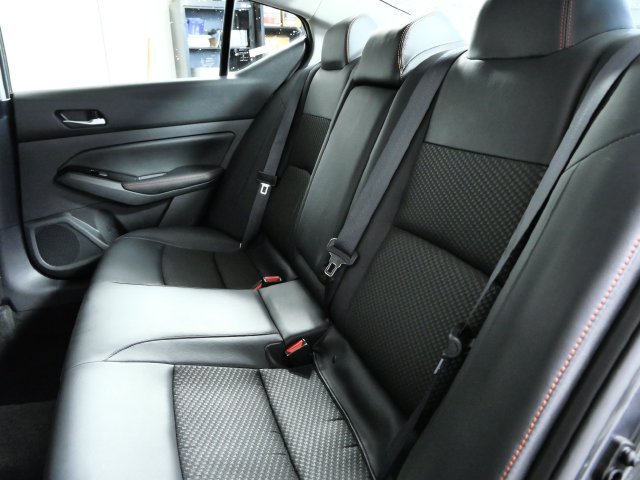 Used 2025 Nissan Altima 2.5 SR AWD/4WD image 15