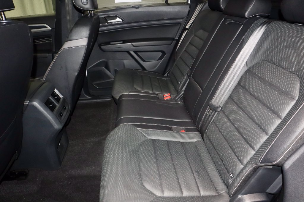 Used 2020 Volkswagen Atlas Cross Sport SEL Premium AWD/4WD image 22