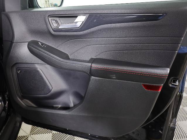 Certified 2025 Ford Escape ST-Line Elite w/ Premium Technology Package AWD/4WD image 28