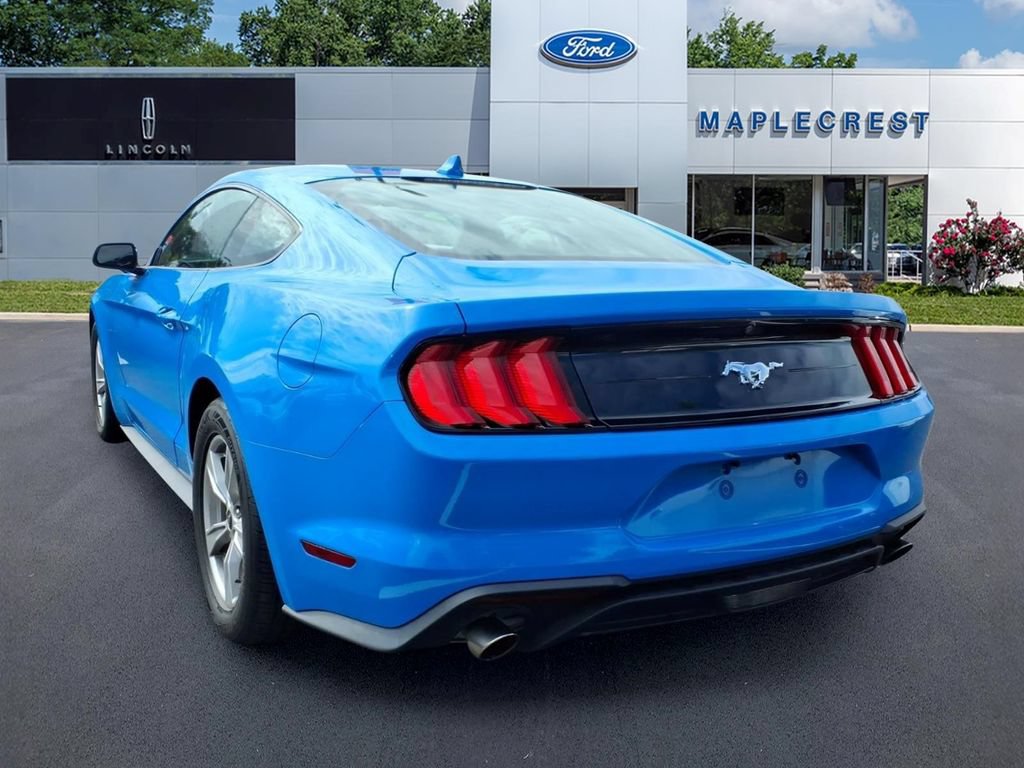 Certified 2022 Ford Mustang Coupe RWD image 3