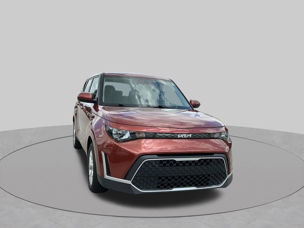 Used 2024 Kia Soul LX w/ Option Group 015 FWD image 15