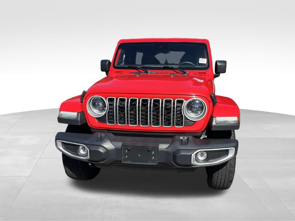 Used 2025 Jeep Wrangler Unlimited Sahara AWD/4WD image 10