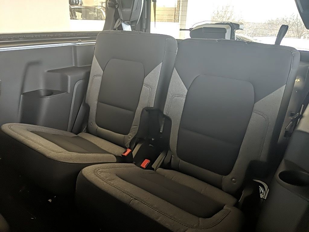 Certified 2025 Ford Bronco 2-Door image 11