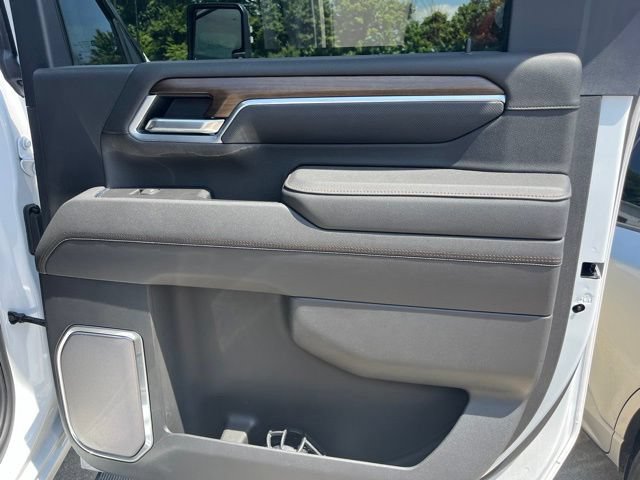 Used 2025 Chevrolet Silverado 2500 High Country AWD/4WD image 43