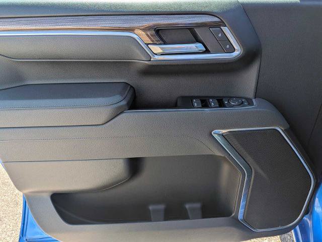 Used 2025 Chevrolet Silverado 1500 LT AWD/4WD image 15