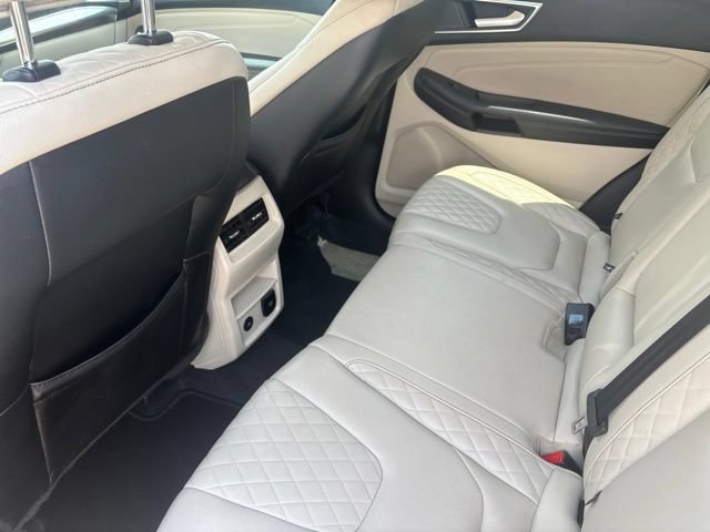 Certified 2024 Ford Edge Titanium AWD/4WD image 15