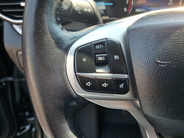 Certified 2022 Ford Explorer XLT w/ Equipment Group 202A AWD/4WD image 22