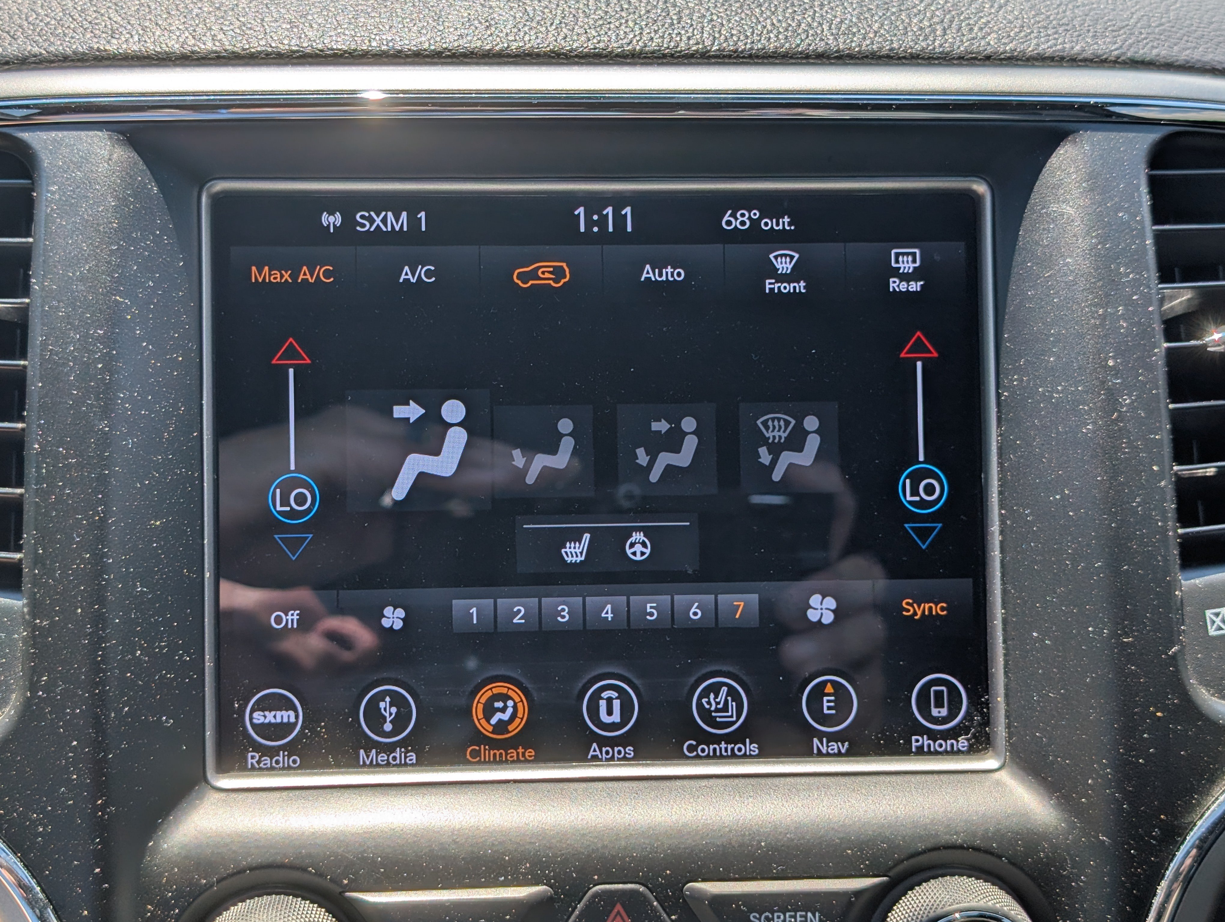 Used 2018 Jeep Grand Cherokee Limited AWD/4WD image 29