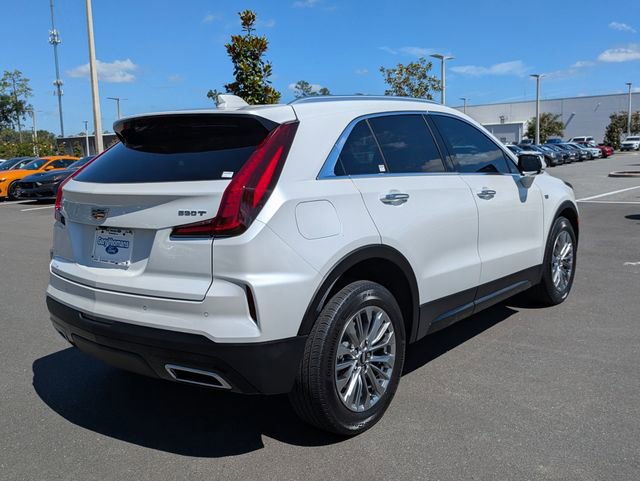 Used 2024 Cadillac XT4 Premium Luxury FWD image 4