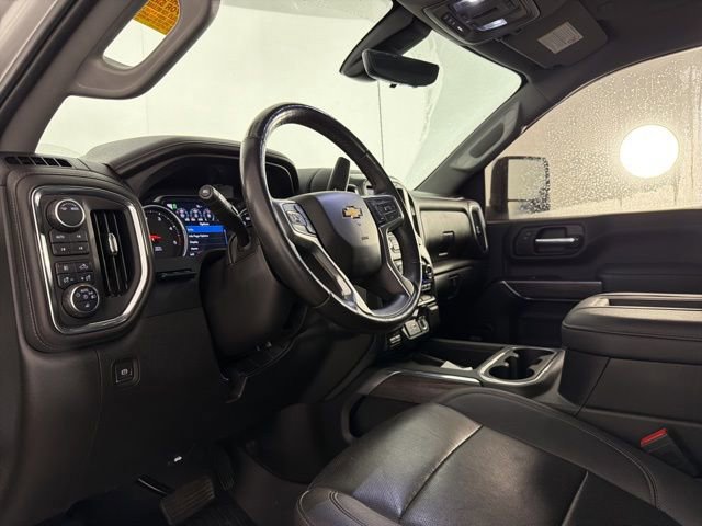 Used 2022 Chevrolet Silverado 3500 LTZ w/ LTZ Premium Package image 12