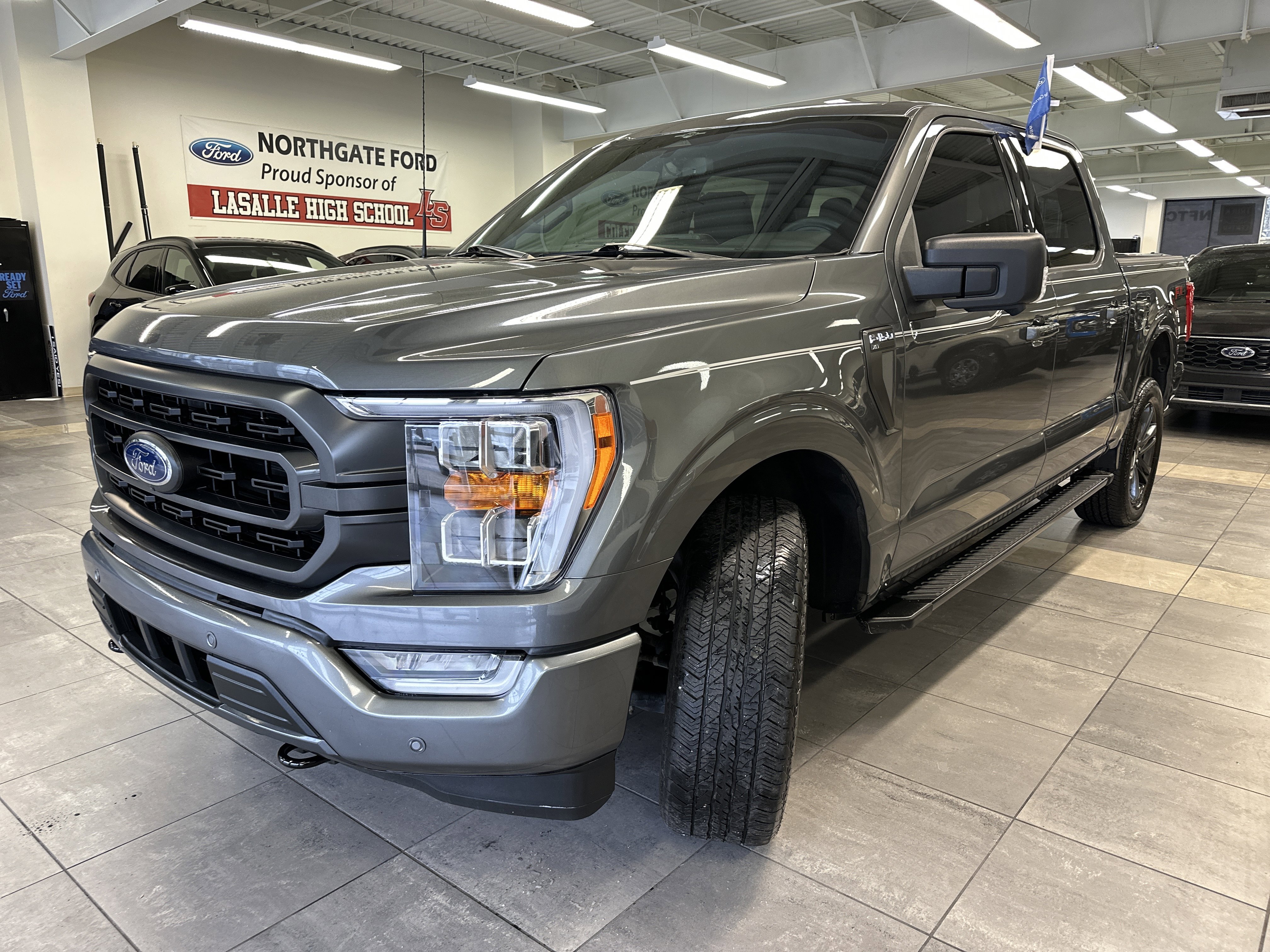 Certified 2023 Ford F150 XLT w/ Equipment Group 302A High image 19